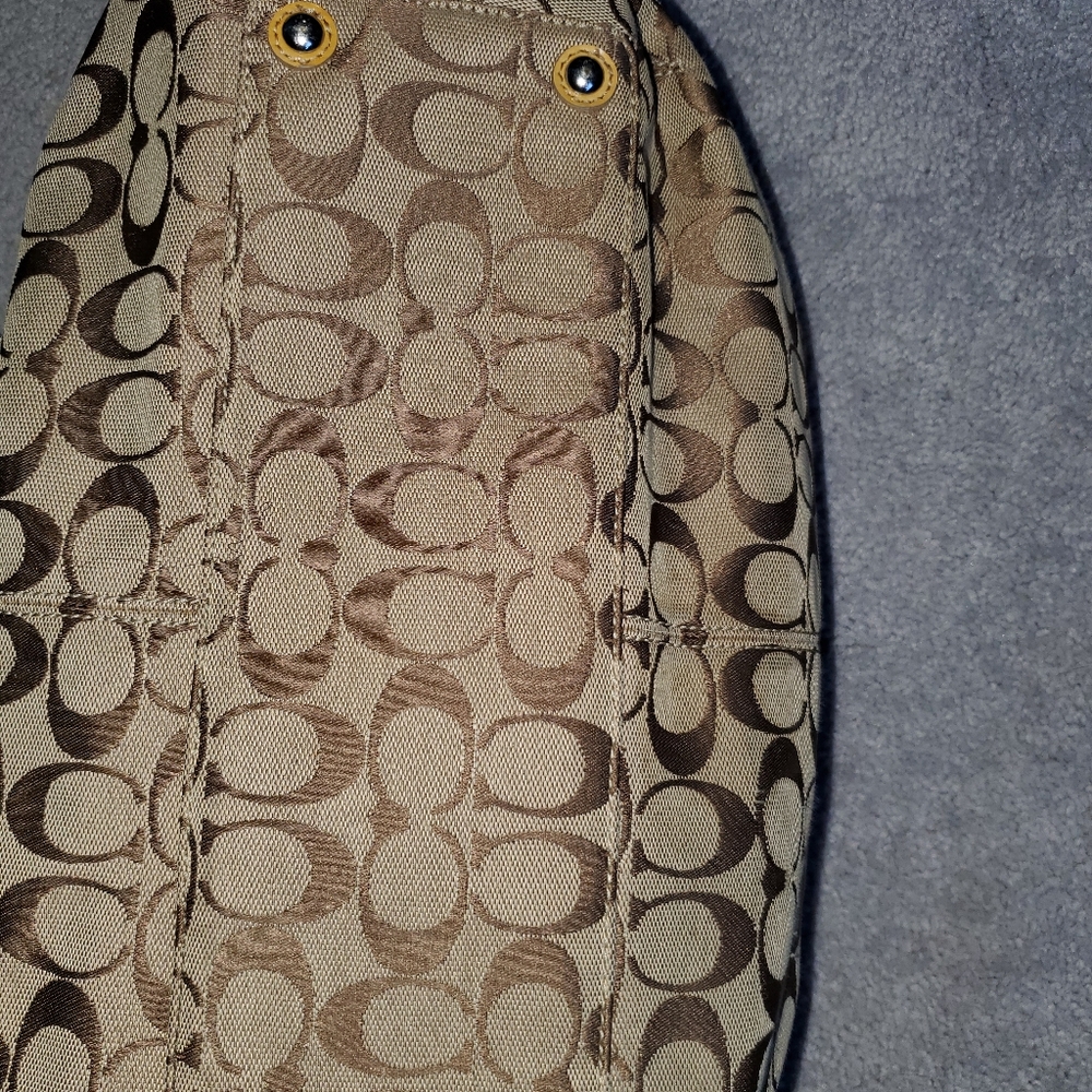 Authentic Coach Bag - Picture 11 of 16